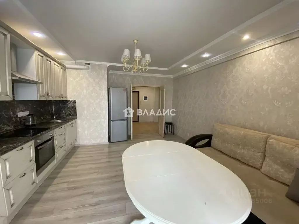 2-к кв. Татарстан, Казань ул. Азата Аббасова, 11 (51.6 м) - Фото 1