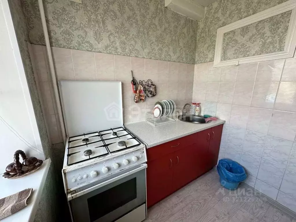 3-к кв. Волгоградская область, Волгоград Авиаторская ул., 7 (62.3 м) - Фото 1