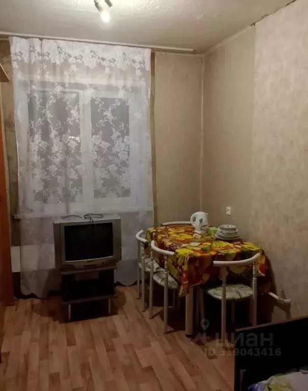 Комната Красноярский край, Красноярск просп. Металлургов, 28 (12.0 м) - Фото 0