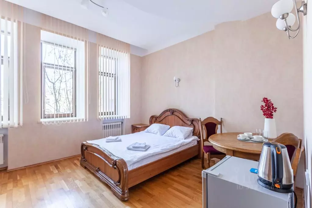 Комната Москва Чистопрудный бул., 11С1 (19.0 м) - Фото 1