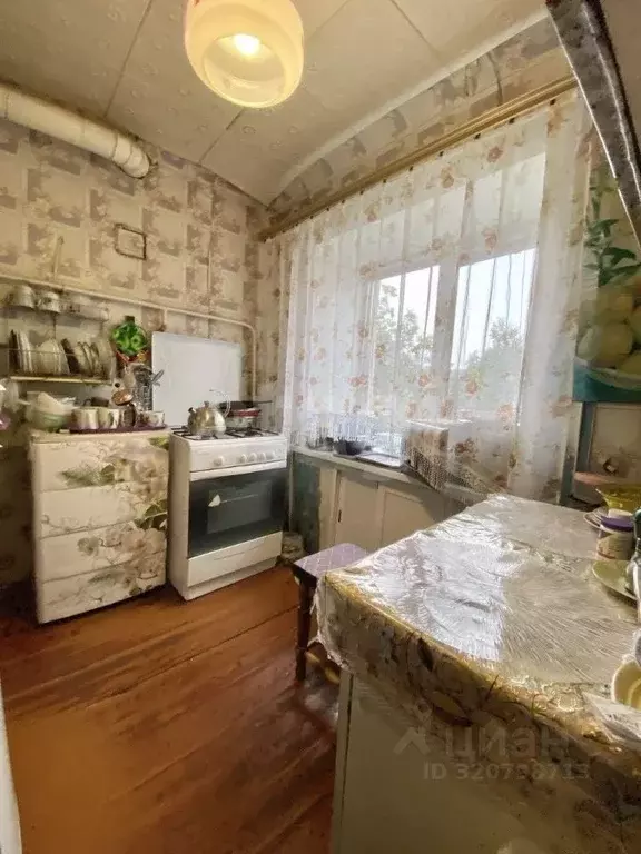 2-к кв. Владимирская область, Ковров Подлесная ул., 21А (43.3 м) - Фото 0