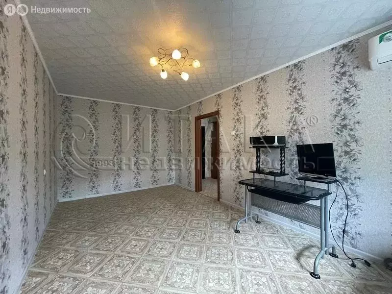 1-комнатная квартира: Волосово, улица Красных Командиров, 9 (39.8 м) - Фото 1