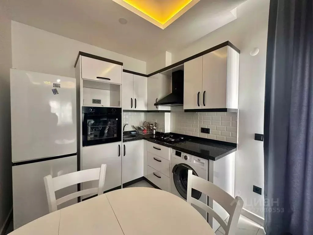 2-к кв. Краснодарский край, Сочи ул. Искры, 66/9с4 (42.0 м) - Фото 1