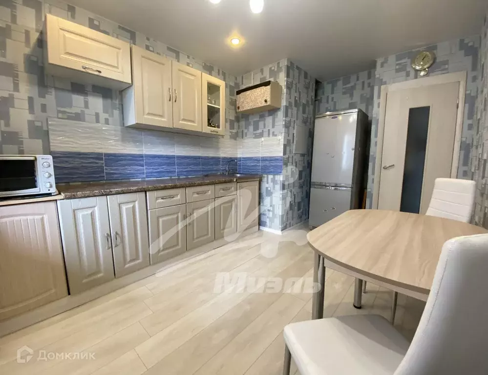 Продаётся 2-к квартира, 55.4 м - Фото 1
