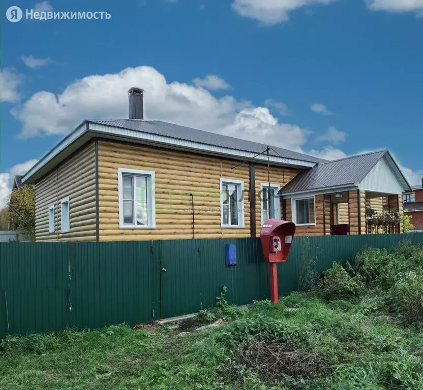Дом в село Казырово, Дорожная улица (148 м) - Фото 1
