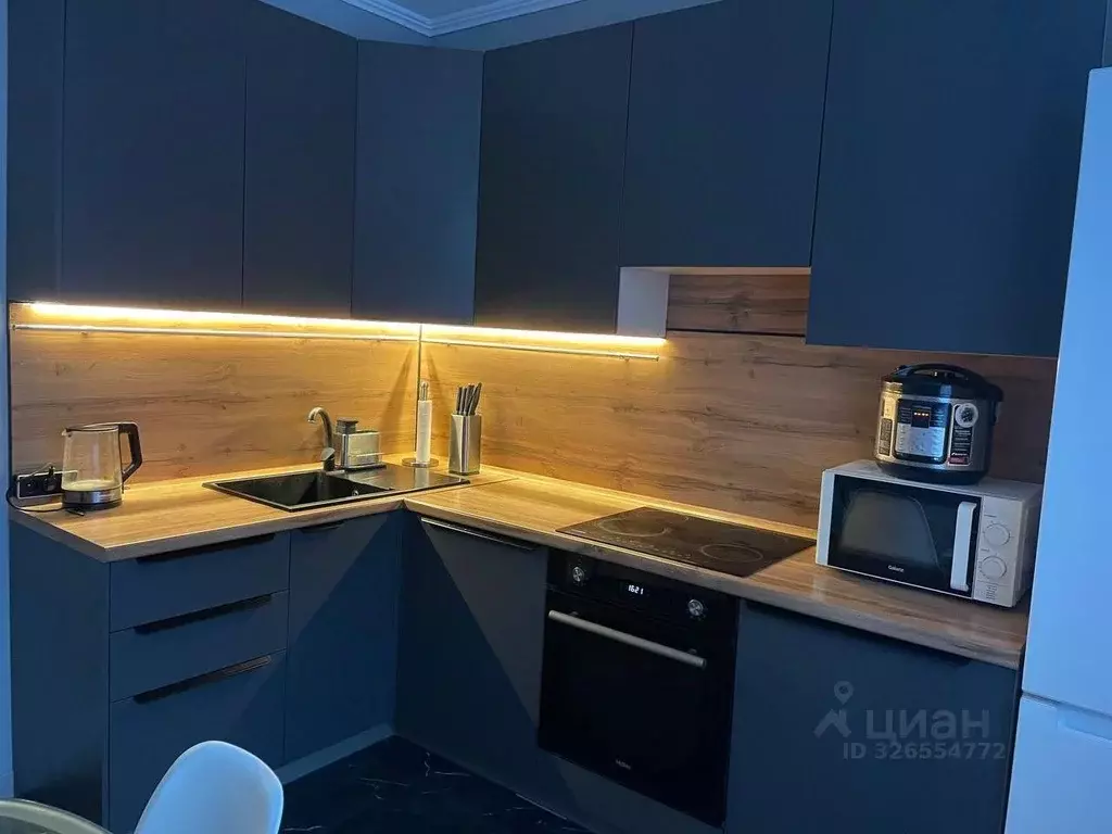 3-к кв. Москва ул. Грекова, 5 (72.0 м) - Фото 1