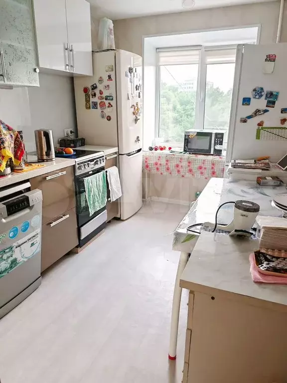 Комната 14 м в 2-к., 2/9 эт. - Фото 0