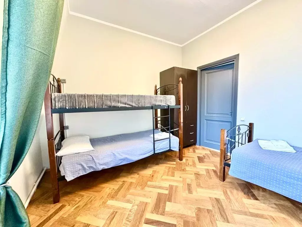 Комната Санкт-Петербург ул. Рубинштейна, 4 - Фото 1