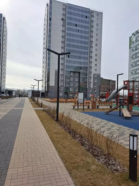 2-к кв. Красноярский край, Красноярск ул. Апрельская, 4Б (54.0 м) - Фото 0