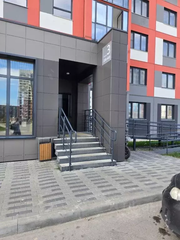 3-к кв. Новосибирская область, Новосибирск Спортивная ул., 43 (79.5 м) - Фото 1