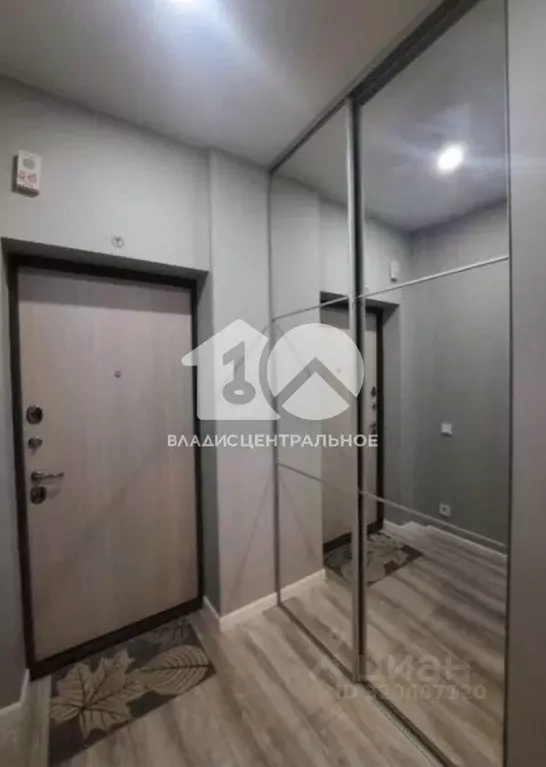 1-к кв. Новосибирская область, Новосибирск ул. Кошурникова, 23/1 (41.0 ... - Фото 0