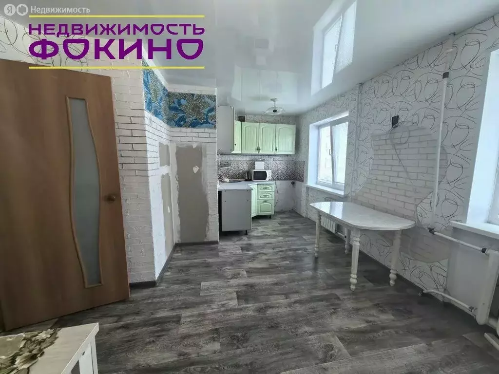3-комнатная квартира: посёлок городского типа Дунай, улица Ленина, 16 ... - Фото 1