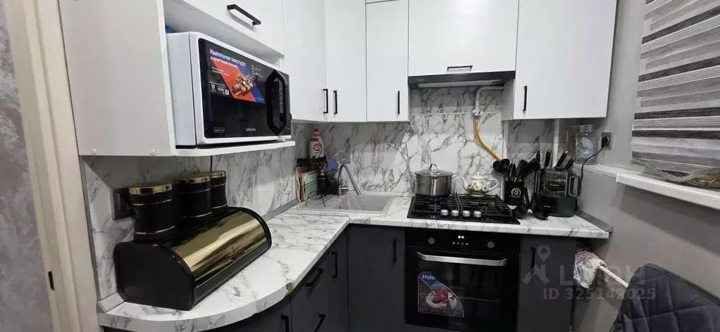 2-к кв. Ямало-Ненецкий АО, Новый Уренгой ул. 26-го съезда КПСС, 6 ... - Фото 2