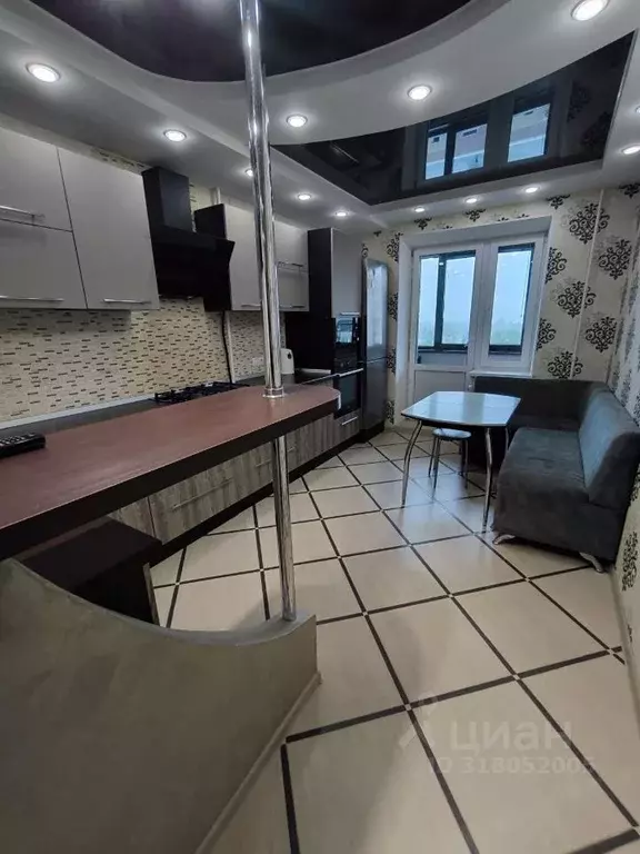 1-к кв. Псковская область, Псков Рижский просп., 74а (45.0 м) - Фото 1