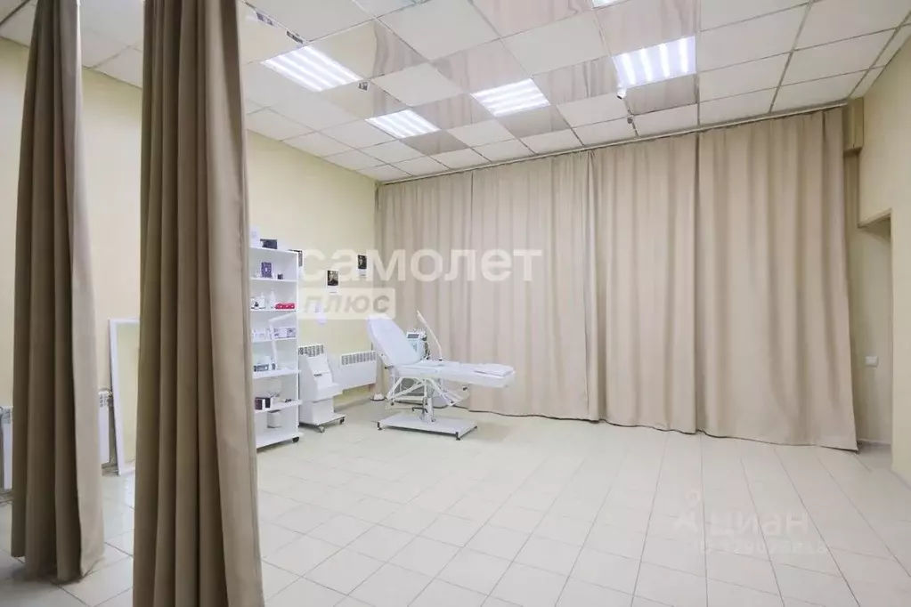 Офис в Кемеровская область, Белово ул. Ленина, 8 (89 м) - Фото 1