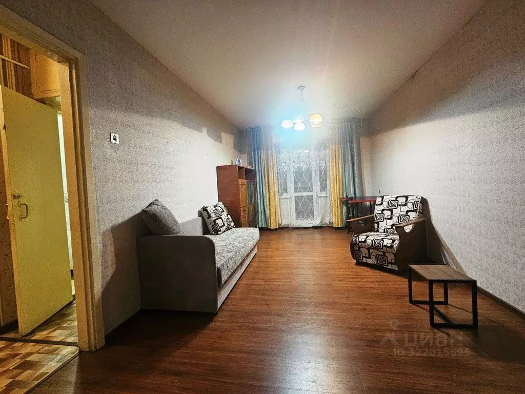 2-к кв. Челябинская область, Челябинск ул. Ворошилова, 55 (45.0 м) - Фото 1