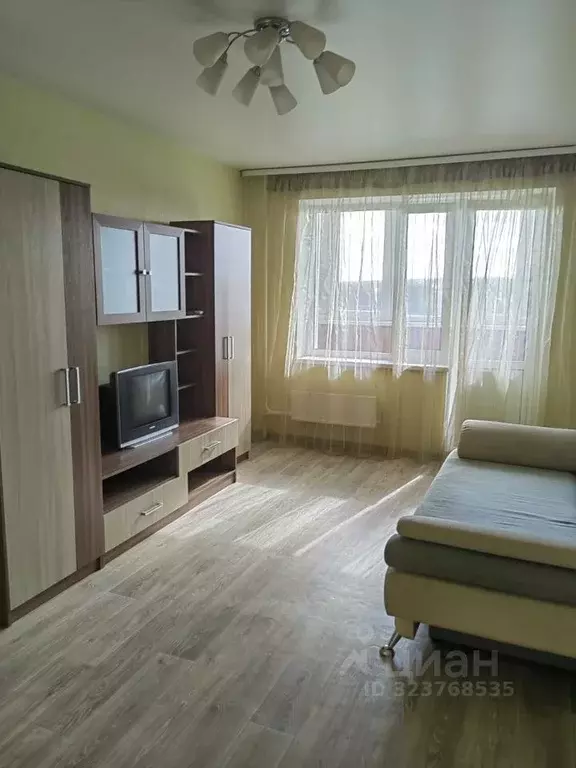 1-к кв. Самарская область, Тольятти ул. 40 лет Победы, 18 (36.0 м) - Фото 1