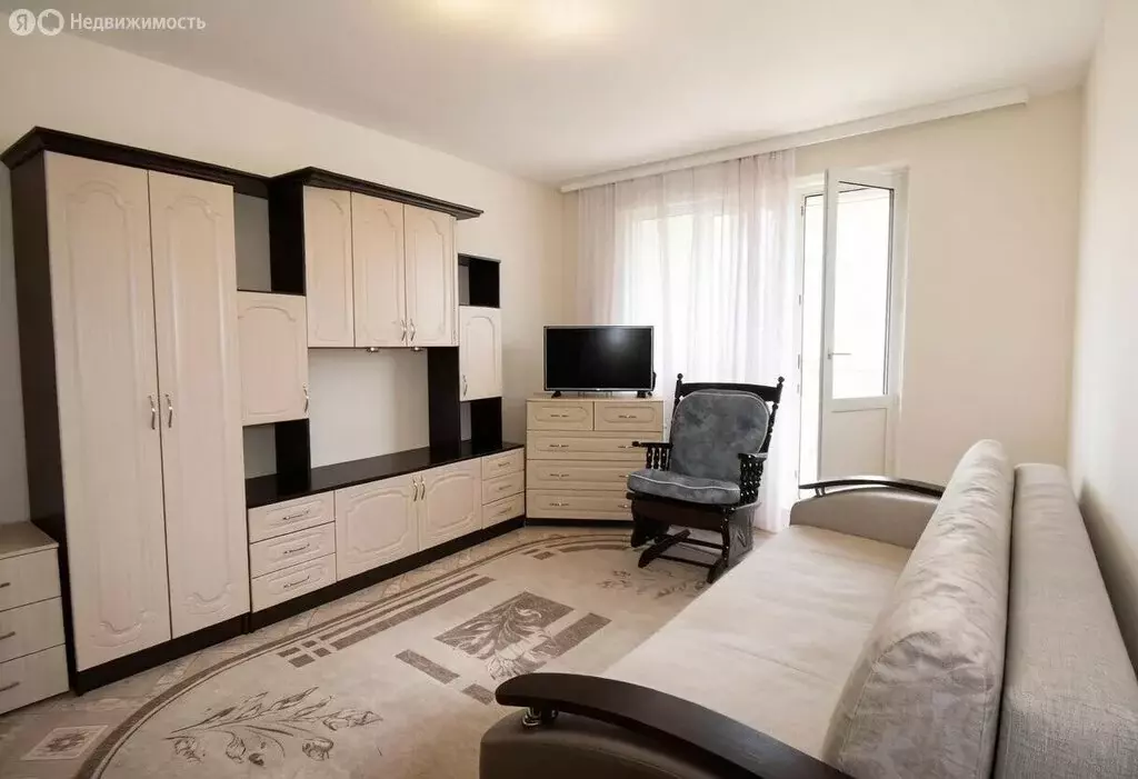 1-комнатная квартира: Туймазы, улица Комарова, 8 (28.8 м) - Фото 1
