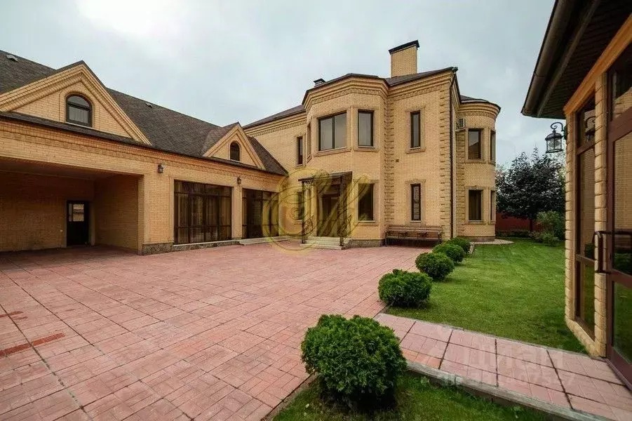 Дом в Москва Мосрентген поселение, д. Дудкино,  (630 м) - Фото 1