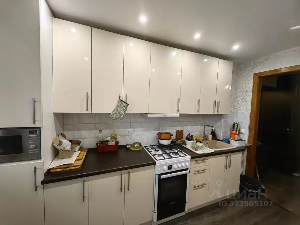 3-к кв. Кировская область, Киров ул. Лепсе, 61 (67.0 м) - Фото 0