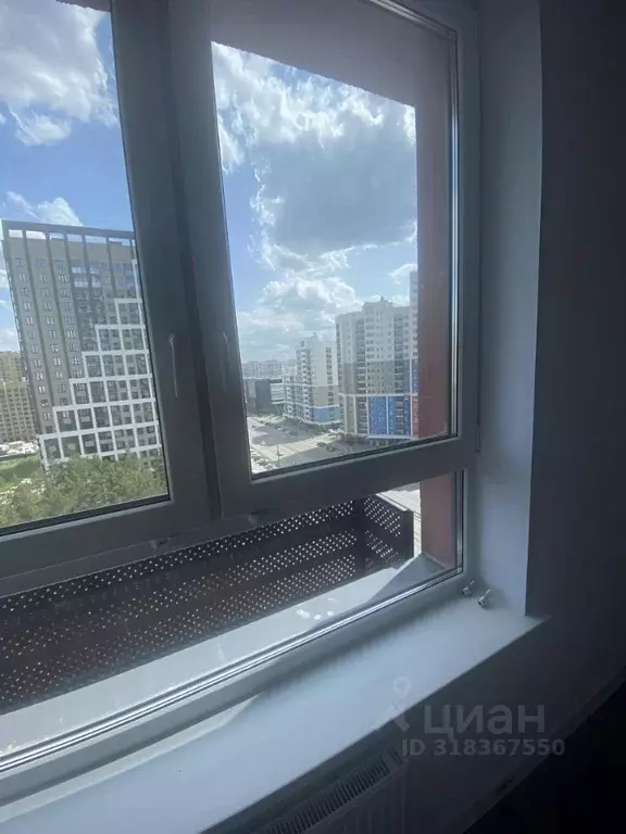Студия Свердловская область, Екатеринбург ул. Краснолесья, 100 (26.0 ... - Фото 1