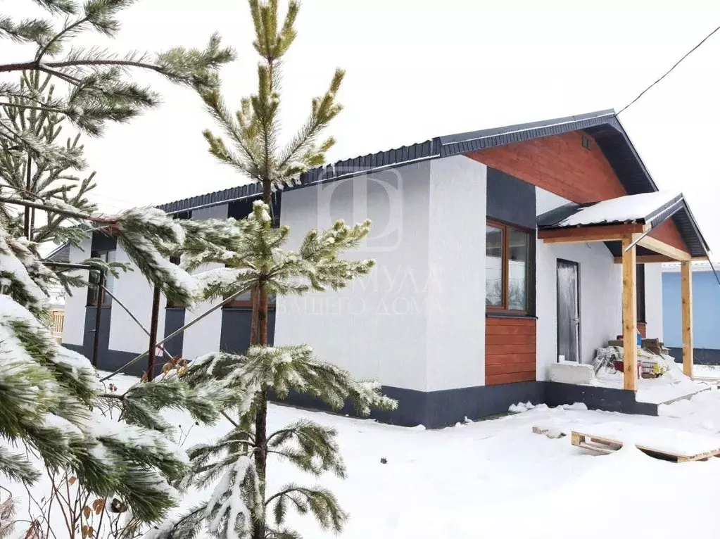 Дом в Свердловская область, Белоярский муниципальный округ, пос. ... - Фото 1