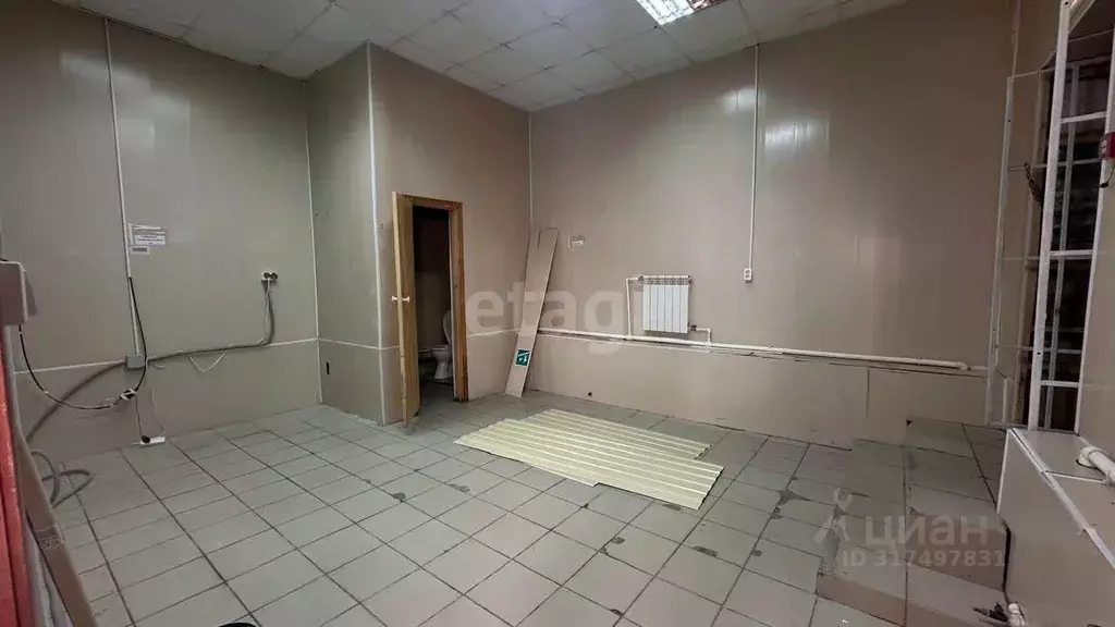 Помещение свободного назначения в Орловская область, Орел Московское ... - Фото 0