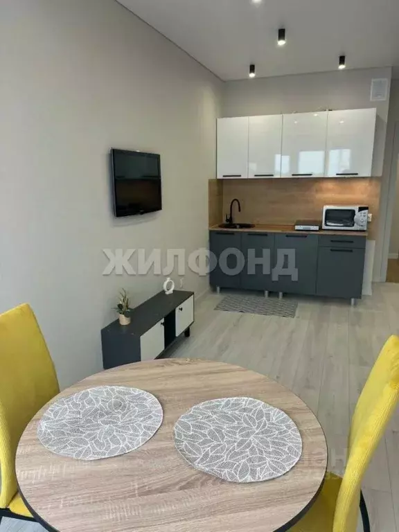 Студия Хакасия, Абакан ул. Генерала Тихонова, 8 (27.0 м) - Фото 0