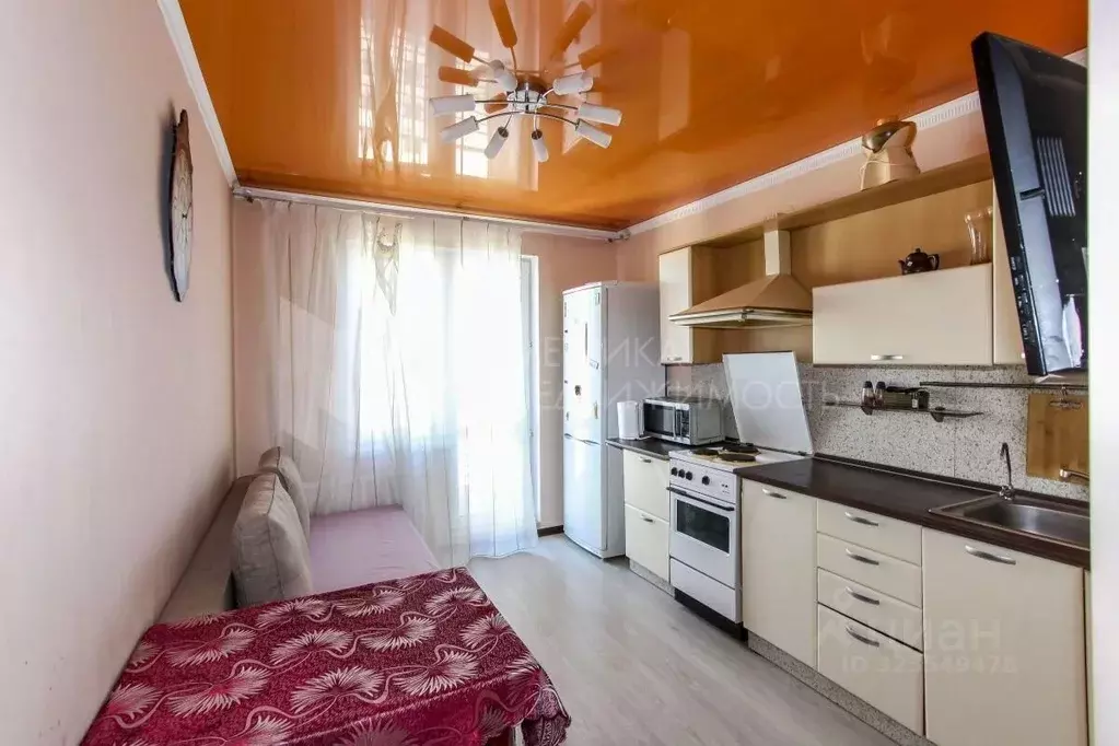 1-к кв. Тюменская область, Тюмень ул. Ю.-Р.Г. Эрвье, 30к2 (43.5 м) - Фото 0