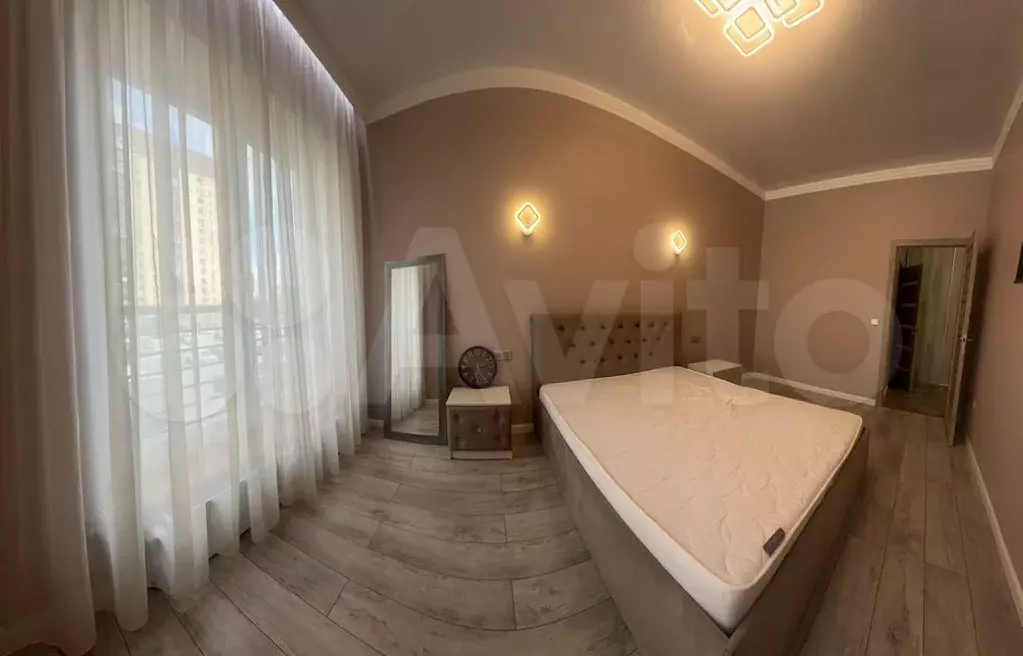 2-к. квартира, 70 м, 2/17 эт. - Фото 1