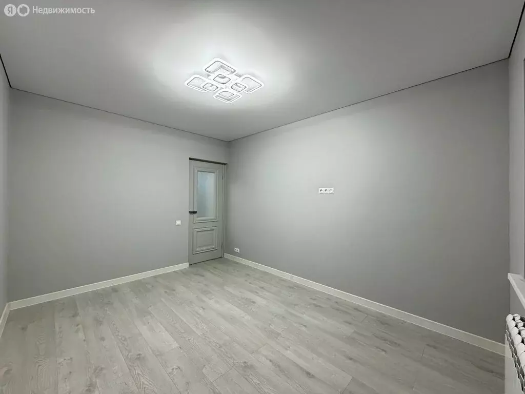 2-комнатная квартира: Нальчик, Эльбрусская улица, 1А (60 м) - Фото 2