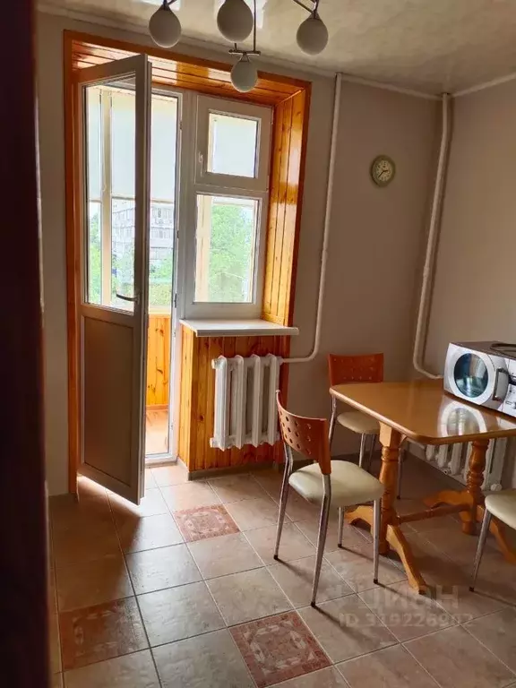 2-к кв. Крым, Симферополь ул. Трубаченко (68.0 м) - Фото 1