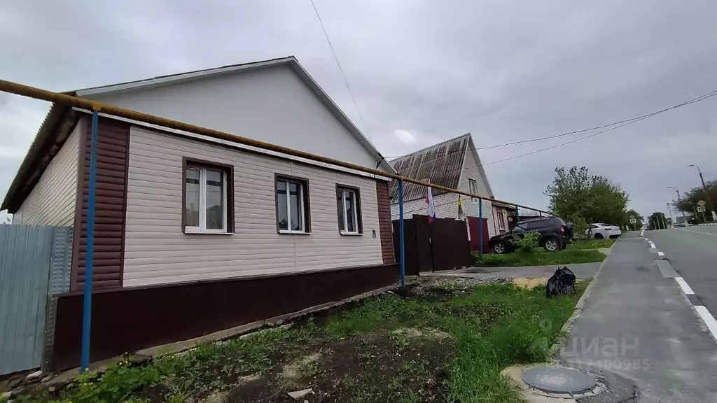 Дом в Белгородская область, Короча  (100 м) - Фото 0