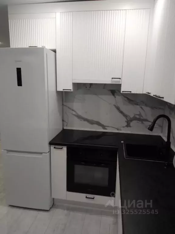 1-к кв. Адыгея, Тахтамукайский район, Яблоновский пгт Шоссейная ул., ... - Фото 2