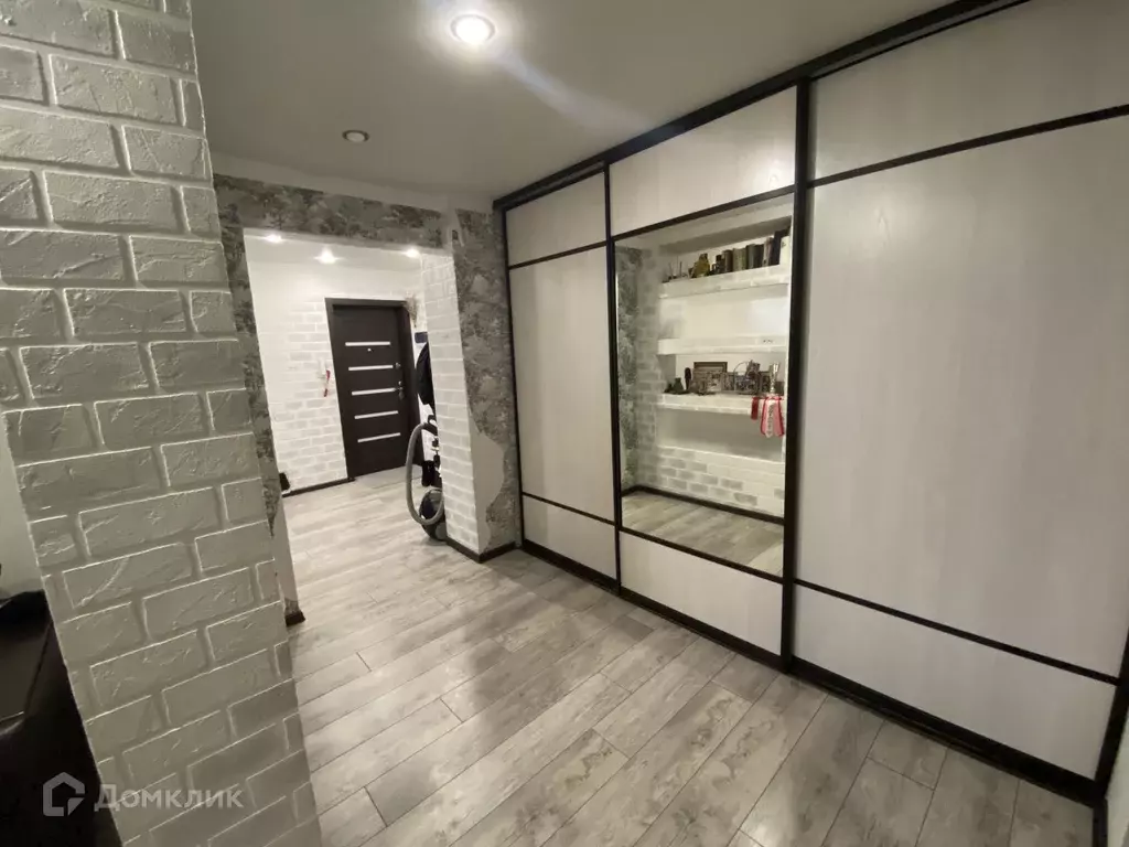 Продаётся 3-к квартира, 55 м - Фото 1