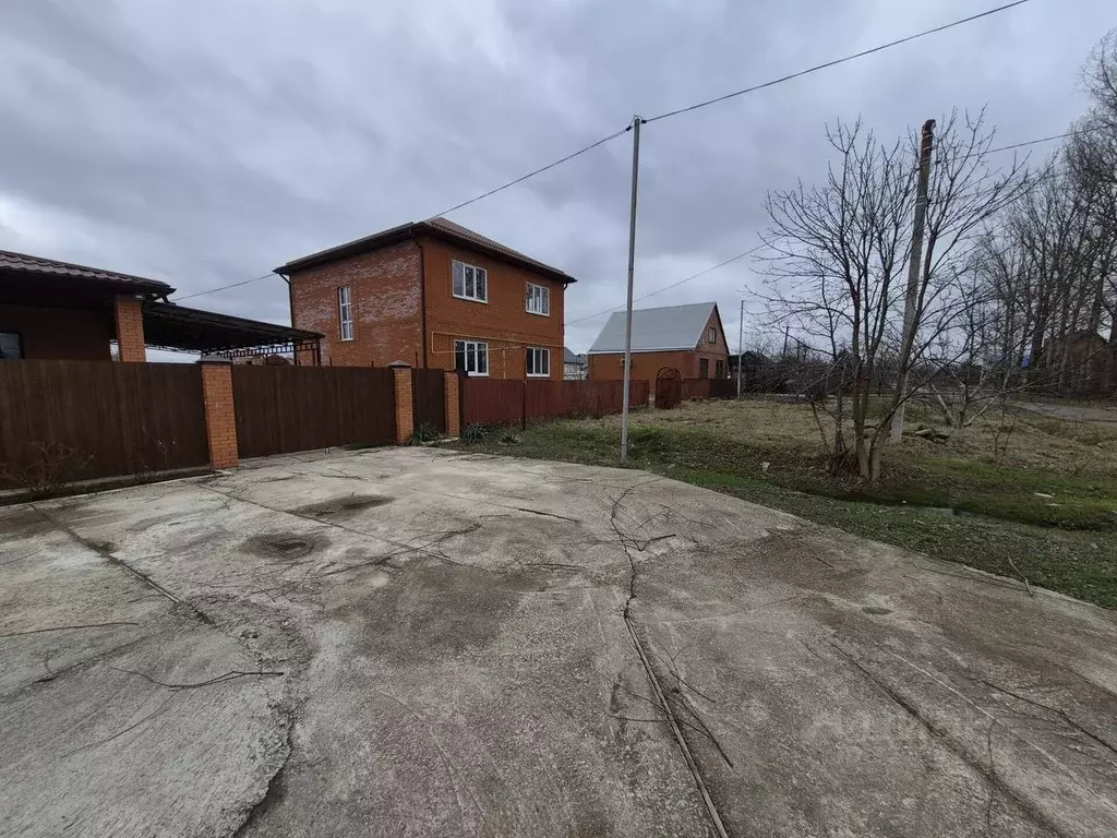 Дом в Краснодарский край, Северский район, Афипское городское ... - Фото 1