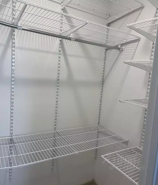 1-к кв. Свердловская область, Екатеринбург ул. Гаршина, 3/2 (33.0 м) - Фото 1