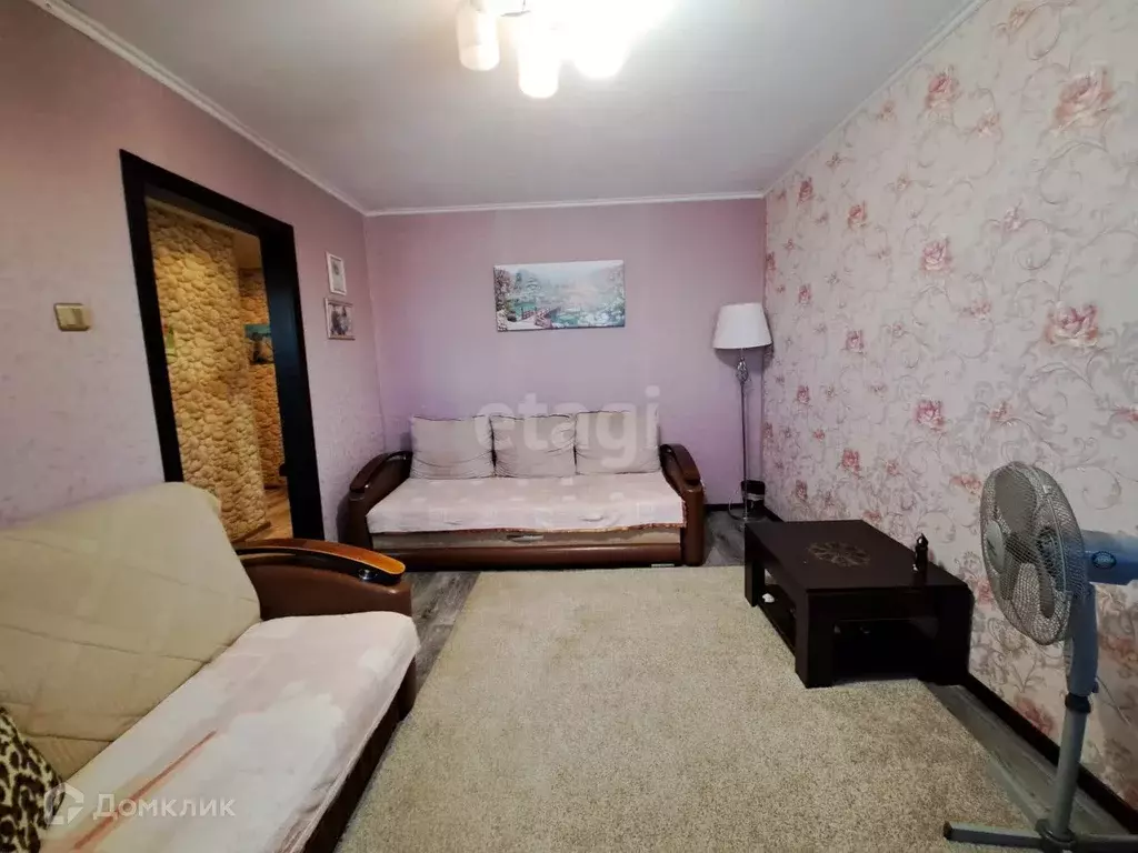 Продаётся 3-к квартира, 60 м - Фото 1