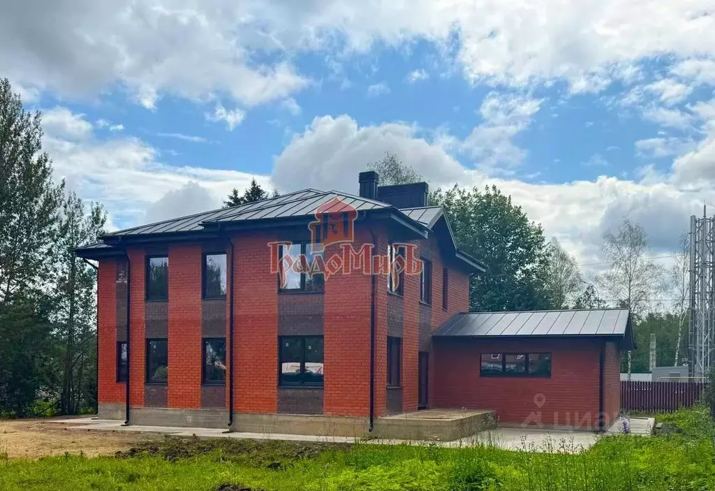 Дом в Московская область, Сергиев Посад Семхоз мкр, ул. Ленина, 27 ... - Фото 1