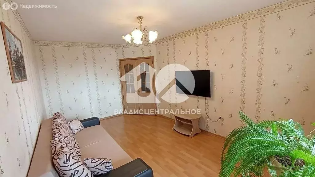 3-комнатная квартира: Бердск, Луговская улица, 98 (72 м) - Фото 1
