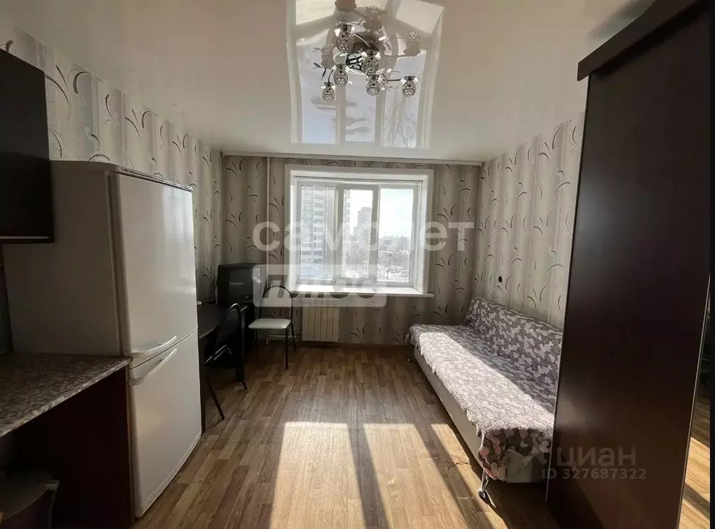 Комната Свердловская область, Екатеринбург ул. Шишимская, 22 (13.4 м) - Фото 1