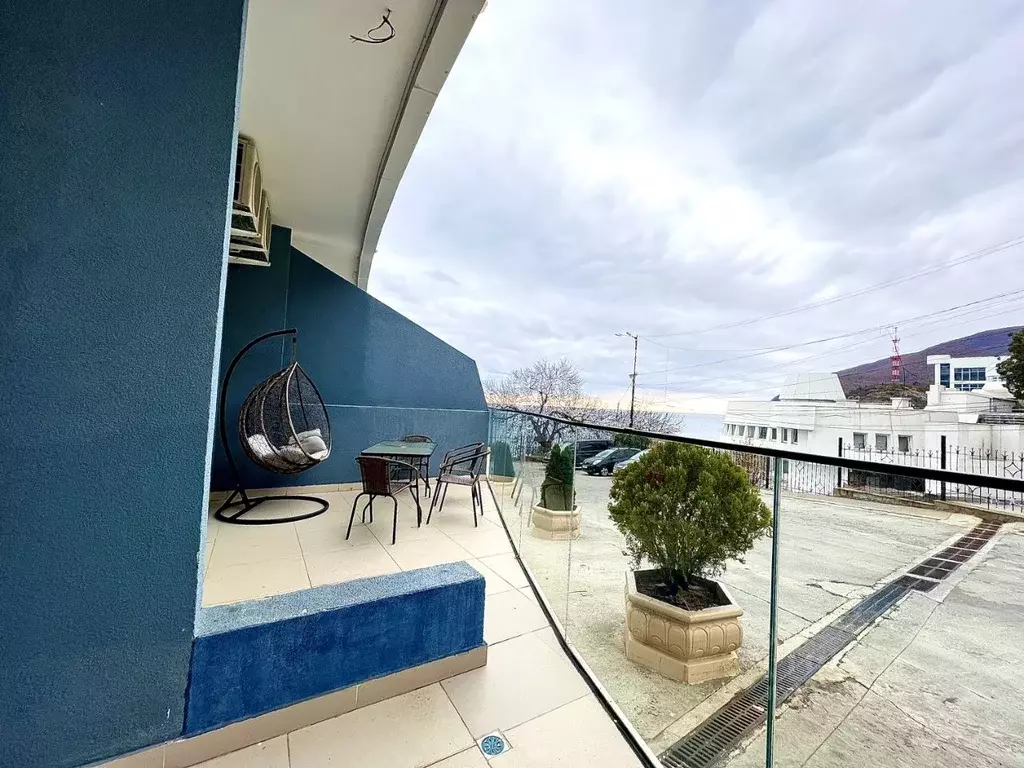 2-к кв. Крым, Алушта муниципальный округ, Партенит пгт ул. ... - Фото 0
