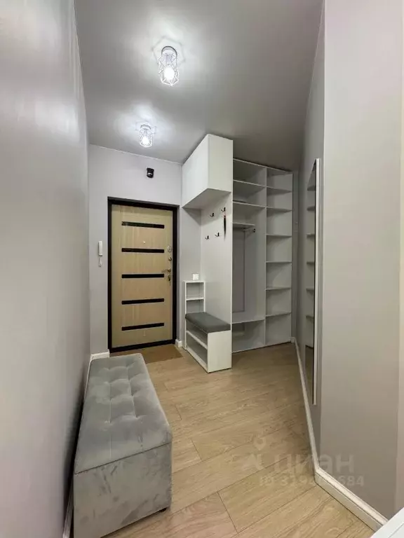 2-к кв. Саха (Якутия), Якутск ул. Губина, 11 (60.0 м) - Фото 1
