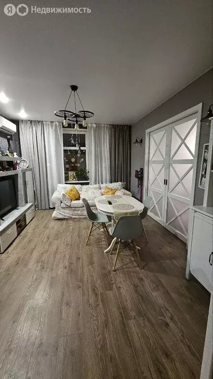 3-комнатная квартира: Мытищи, Рождественская улица, 2 (83.5 м) - Фото 1