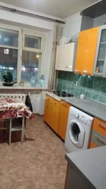 Комната 12 м в 1-к., 2/2 эт. - Фото 0