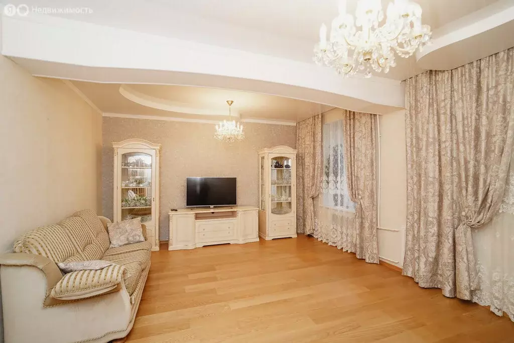 4-комнатная квартира: Омск, улица Химиков, 31 (117.3 м) - Фото 0