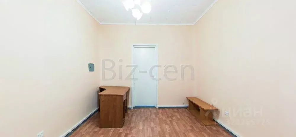 Офис в Санкт-Петербург Тамбовская ул., 8Б (15 м) - Фото 1