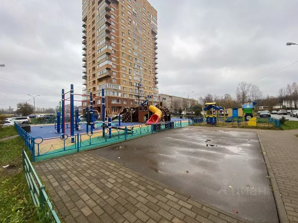 2-к кв. Московская область, Лобня проезд Свободный, 7 (50.0 м) - Фото 2