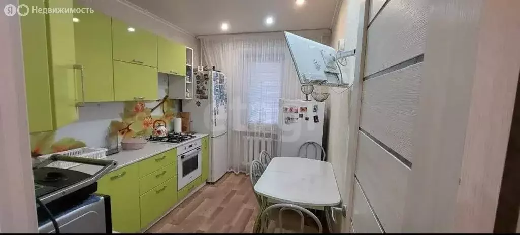 3-комнатная квартира: Стерлитамак, Коммунистическая улица, 108 (65.9 ... - Фото 2
