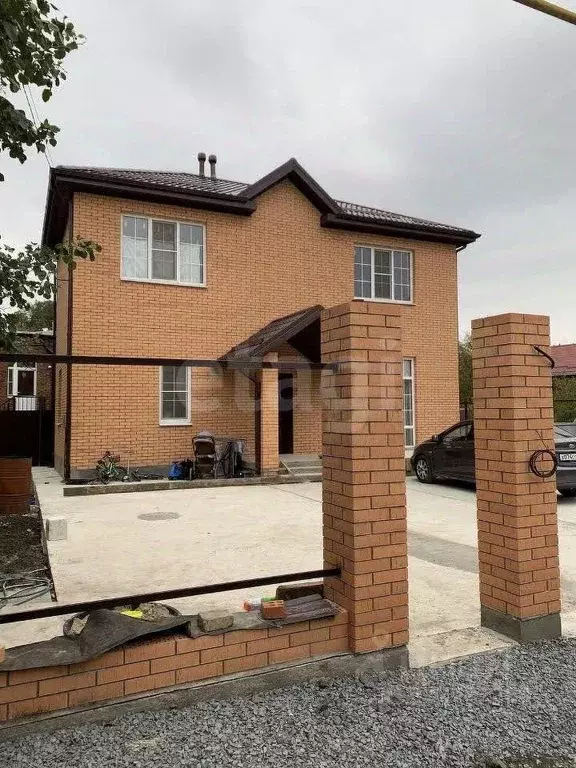 Дом в Ростовская область, Ростов-на-Дону Статный пер. (120 м) - Фото 1